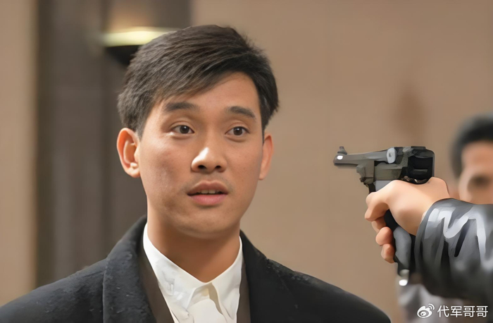 63岁演员潘宏彬去世!与刘德华断交后退圈卖房谋生,婚姻成谜让人唏嘘|娱乐圈|香港电影金像奖|香港金像奖|梁家辉|徐锦江_新浪娱乐_新浪新闻