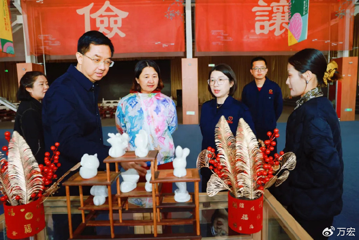 研究中心,"5g "三智园企业展厅壹佰剧院文化综合体领导于爱琴,朱雅丽