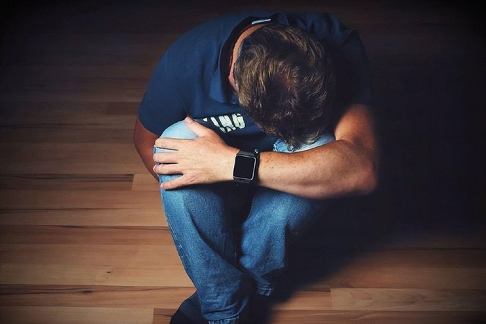 事实上,已婚男人的感情往往复杂而多变,他们