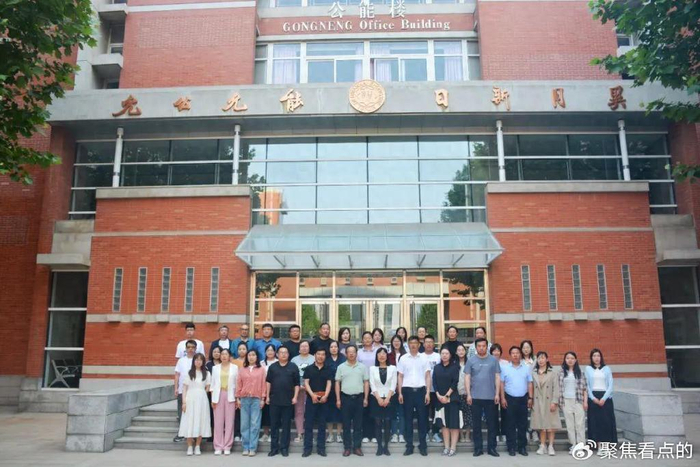 济南市莱芜区汶源学校赴天津市第二南开学校考察学习