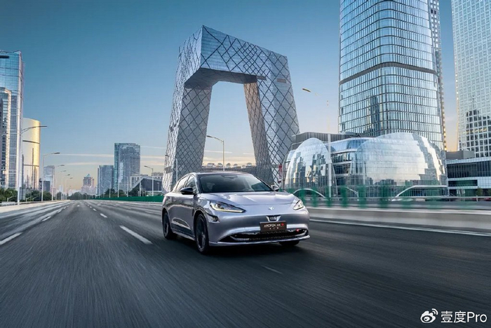 极狐年销量增长1382024年北汽蓝谷场景化造车乘胜追击