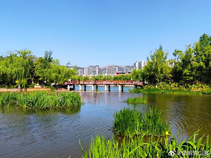 昆明月牙潭公园