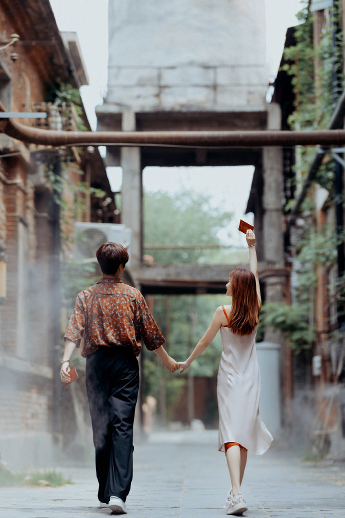 恭喜虎子和嘘姐夫妻俩卡点1314官宣结束爱情长跑