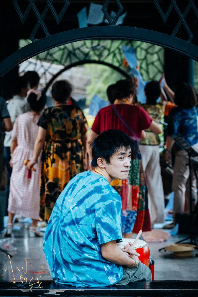 易烊千玺小小的我海外首映,太骄傲啦,刘春和也值得!