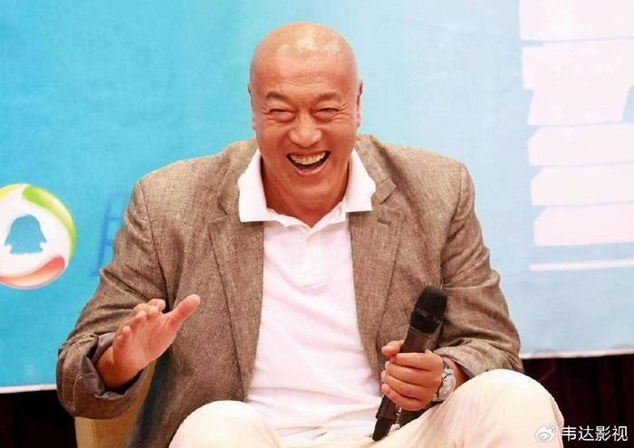 前男篮国手马健:妻子是日本美女,育有2儿1女,在拉斯维加斯买房