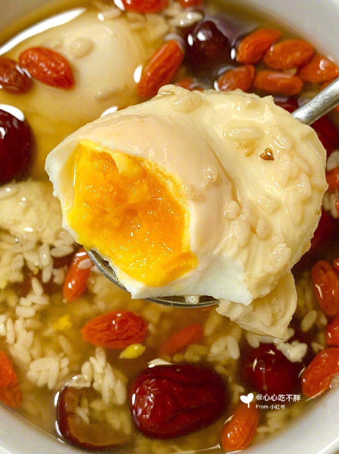 讲真女孩子真的要学会煮这个红糖鸡蛋醪糟
