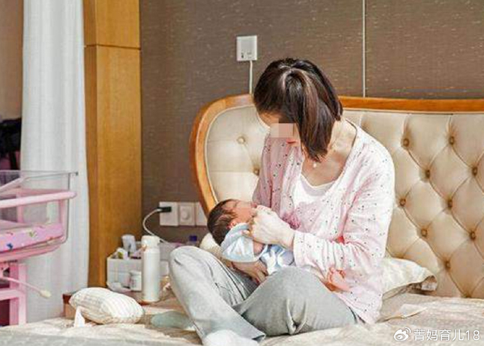 一岁孩子尿中带血,医生:冲奶粉的水太奢侈,妈妈痛哭:花钱坑娃