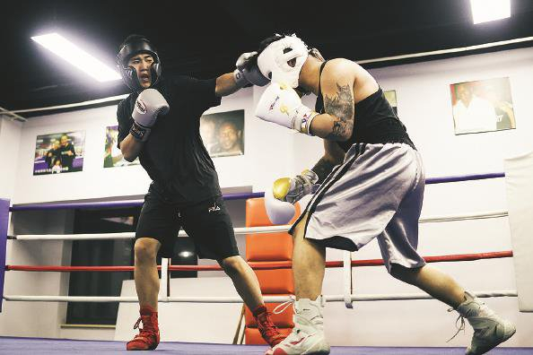 意无涯    最近的一波拳击热潮,是孙敏印象中的第二次拳击发展机遇,"