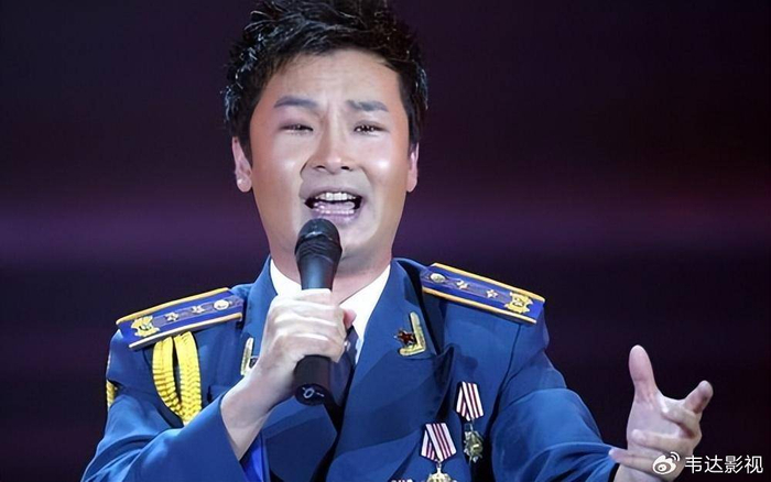 刘和刚:农村小子娶世界小姐,成名不忘本报恩乡亲,跪谢蒋大为|母亲