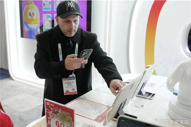 学而思携带旗舰学习机亮相ces2024,展现创新交互新趋势|学习机|旗舰