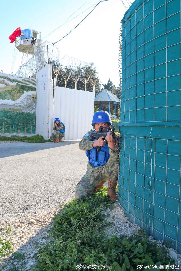 中国第22批赴黎巴嫩维和部队多功能工兵分队组织应急演练