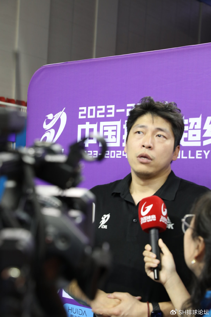 "双喜临门"的沈琼|沈琼|上海男排|郭成_新浪新闻