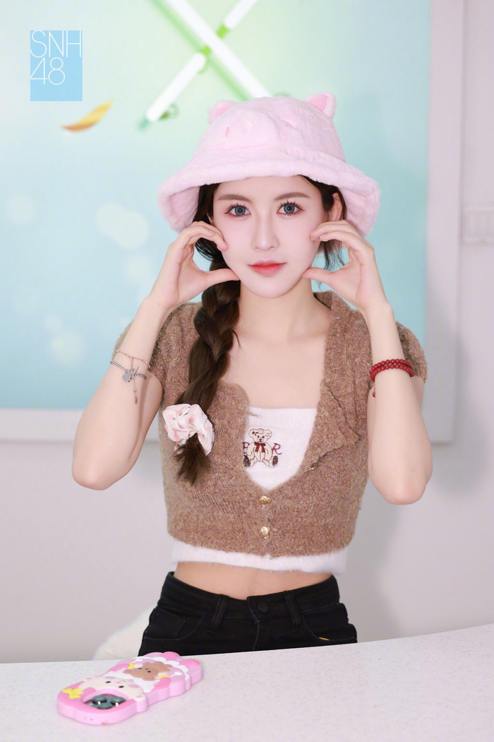 图春暖花开时 共赴星辰大海@snh48-陈琳 @snh48-王睿琦 @snh48-林佳怡