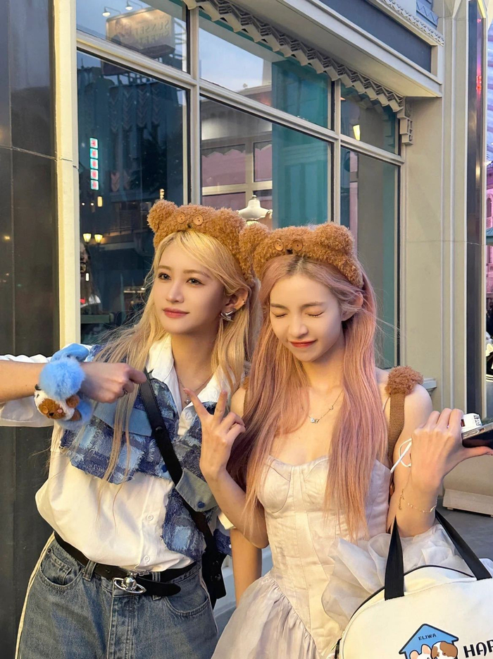 张昕&许杨玉琢粉丝助力乡村教育振兴捐助爱心音乐教室