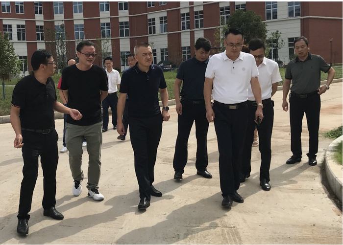 阳新新闻:柯光荣调研城区新建学校秋季开学筹备工作__财经头条
