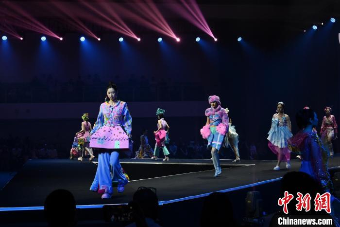 广州美术学院2024年毕业季服装秀精彩上演