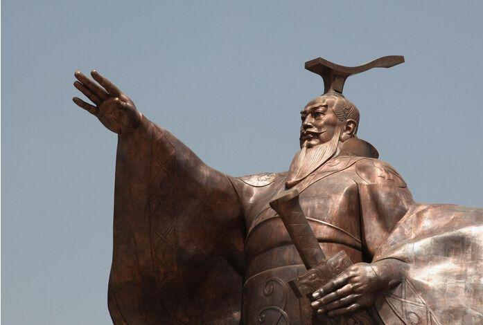 内外朝在周朝便出现,汉武帝组建中朝除相权过大外也有自身因素
