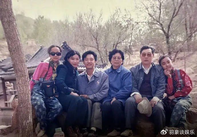 王珞丹|一家四口|母亲_新浪新闻