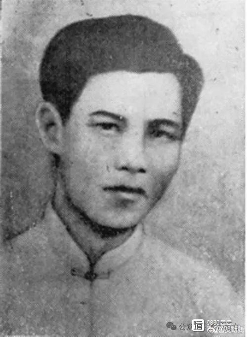 郑景声说,我的伯父郑志云一共有十兄弟,他排行第二,我父亲郑志豪,排行