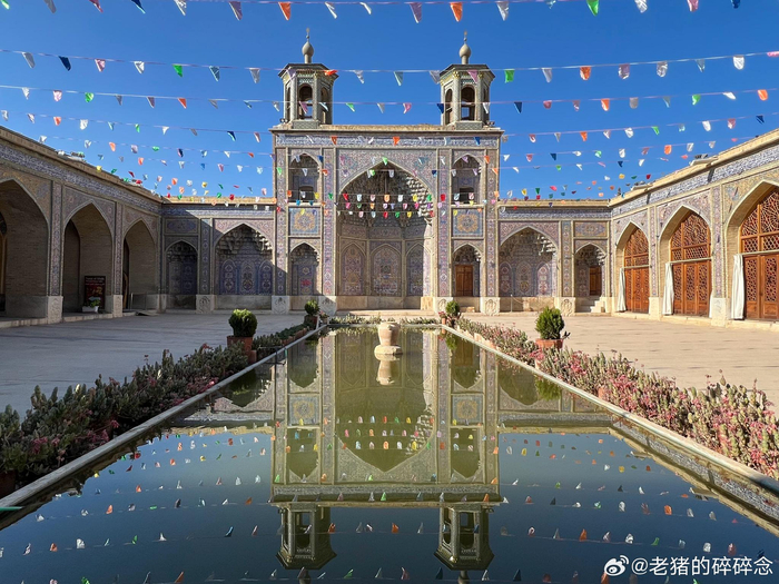 设拉子粉红清真寺可得瞧瞧