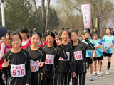 北京市平谷区第五小学在区长跑节中刷新历史获全区第九名