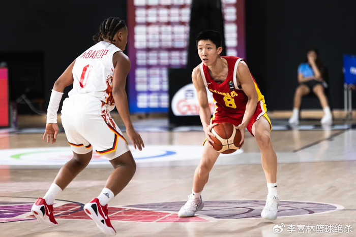 55+56+100!中国男篮16岁1米86新星崛起:国产库里太准,获留洋邀约|张宇辰|控卫|陈昱休|投篮|王子超_新浪新闻