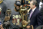 2016年总决赛期间，年仅17岁的马穆凯拉什维利为詹姆斯加油：LeBron 🔥MVP！