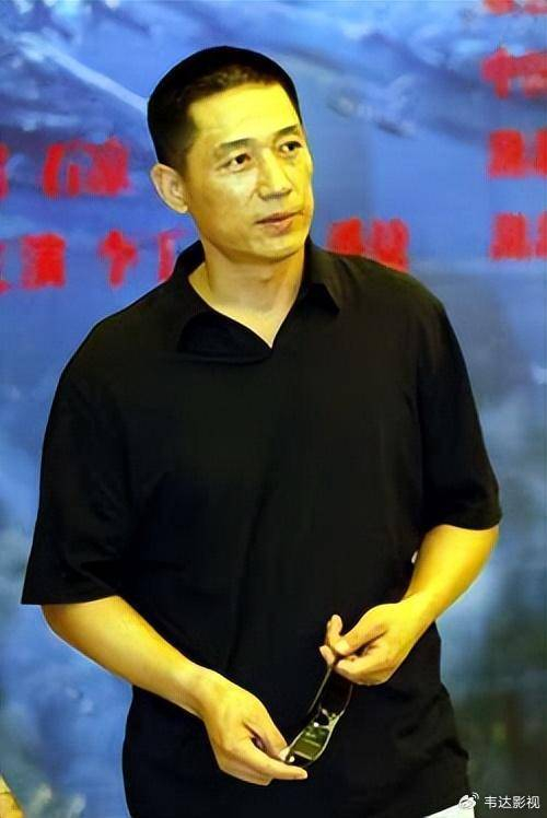 砥砺奋进的石凉