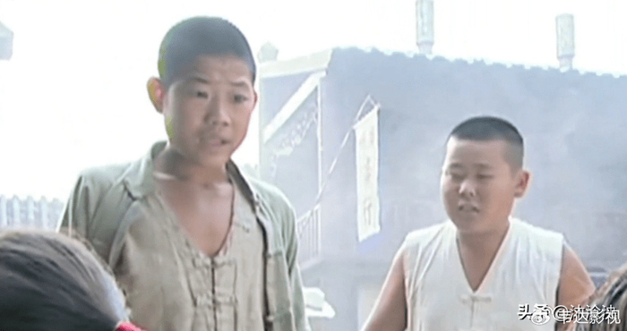 《小兵张嘎》中的穿帮镜头,整整骗了我一个童年,导演你认真的吗|小兵张嘎|鬼子|嘎子_新浪新闻