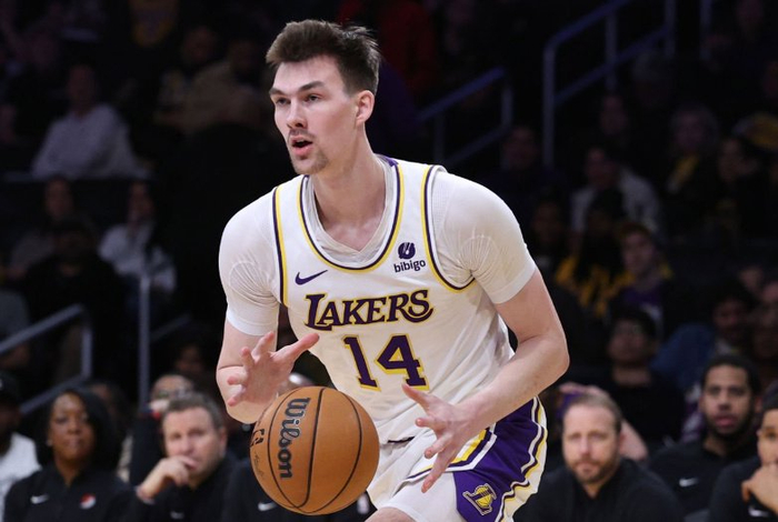 难得进入轮换还表现糟糕湖人替补中锋的能力也有些达不到要求