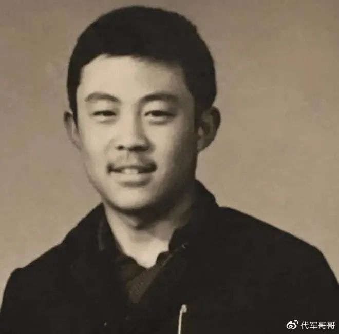 一婚娶初恋，二婚娶演员，三婚娶小20岁粉丝，如今56岁怎样了？|潘雨辰|侯勇|沈蓉_新浪新闻