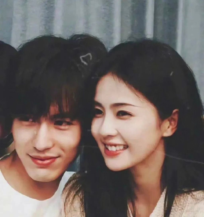 许凯|富二代|赵露思_新浪新闻