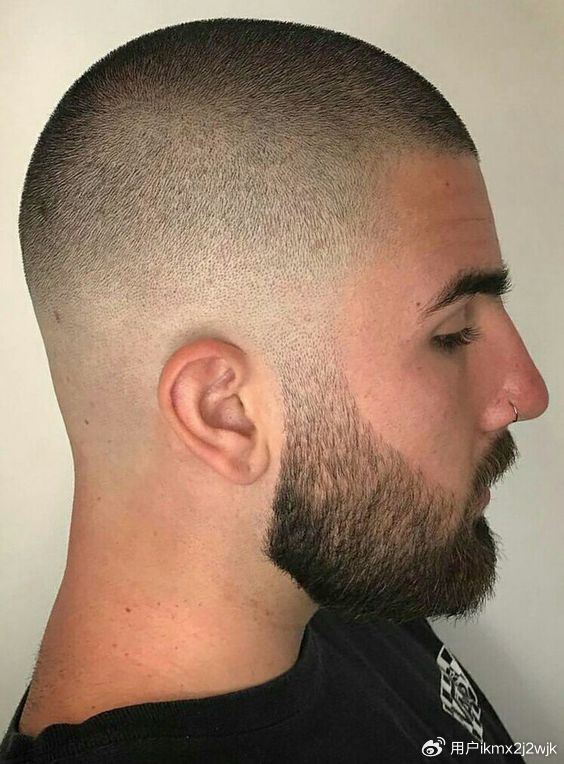 男士圆寸头:简约而有型的经典之选|寸头|男士|有型_新浪新闻