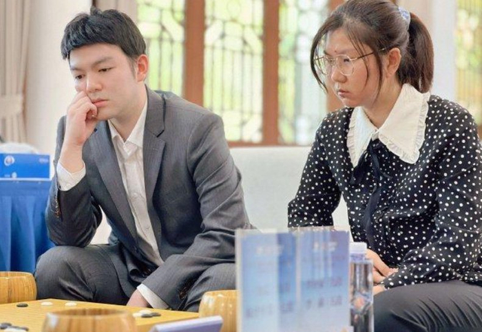 李轩豪李赫与李昌镐朴志恩的交战中,执