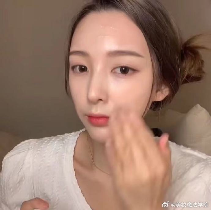鼻整形鼻修复我已经拆线两天啦感觉还不错