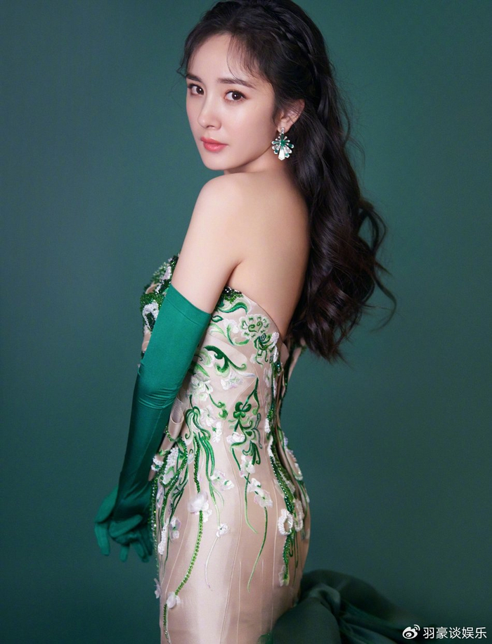 杨幂初中没人追?看了她的初三照片,不敢轻易追求!|杨幂|外貌|女神_新