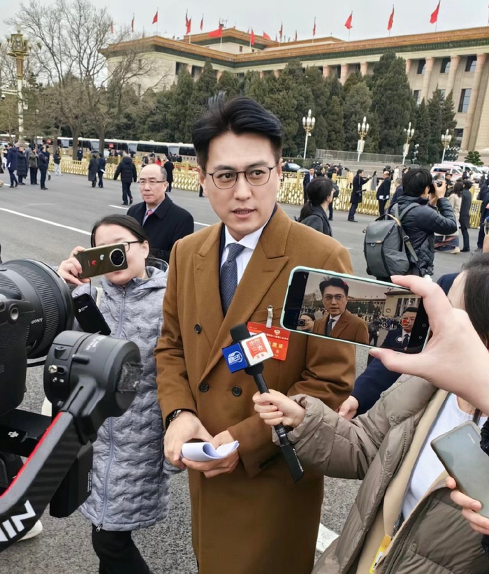 关于短剧爆火,"明星提案"这样说|两会|短剧|提案_新浪新闻