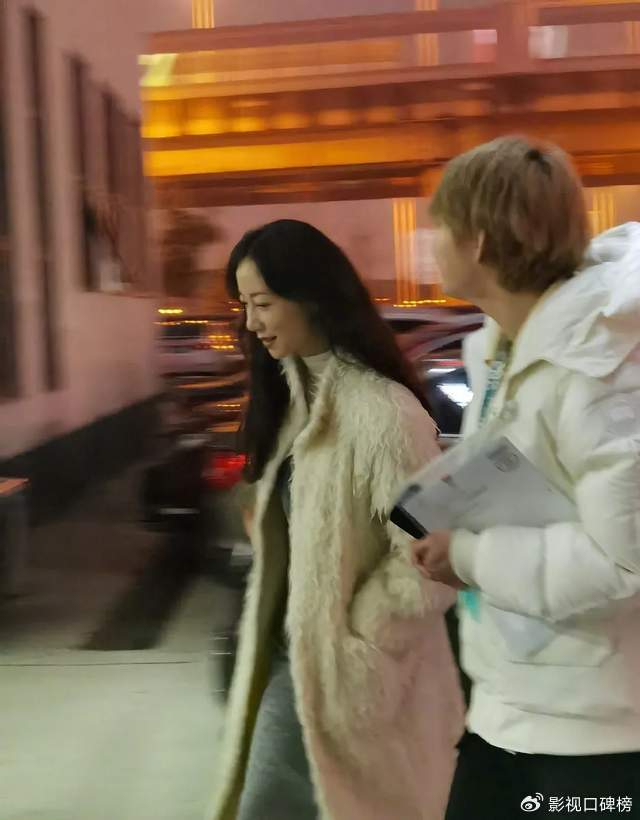 《乘风5》被嘲没人来,遇到瓶颈期,沦落到用网红凑