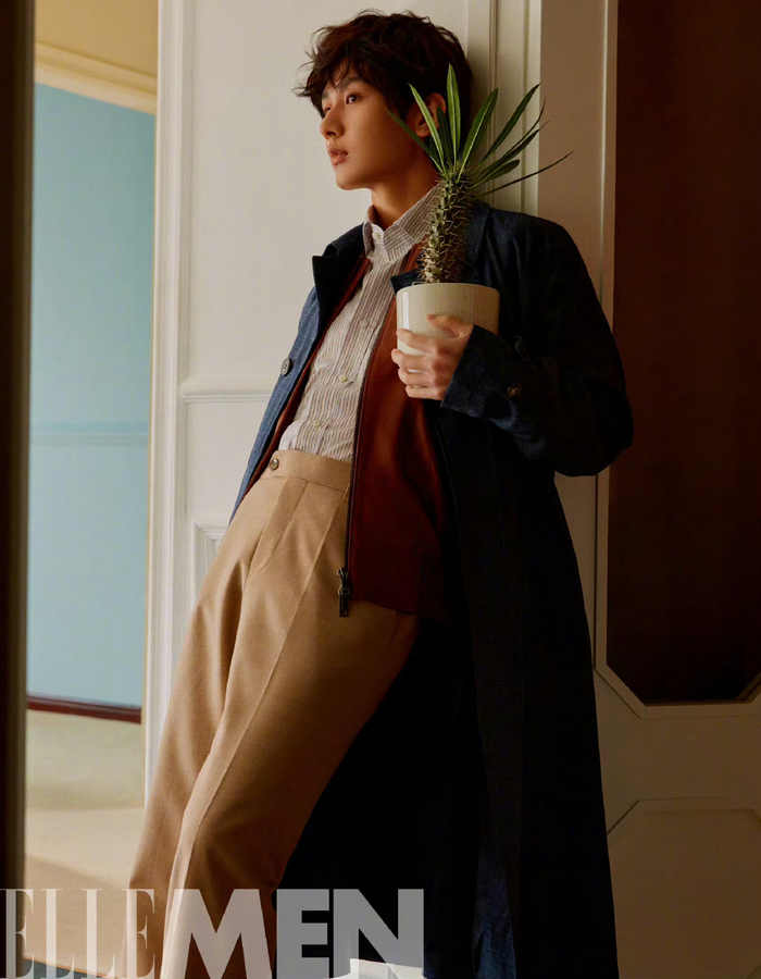 成毅登《睿士ellemen》时尚杂志封面大片,继芭莎男士后解锁个人第二本