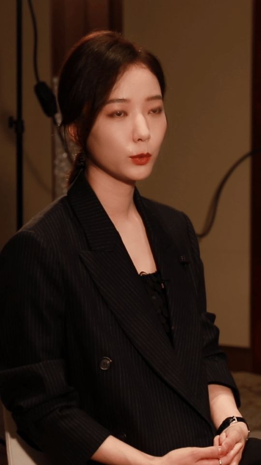 白玉兰群访环节王珞丹谈及流量艺人做演员的话题