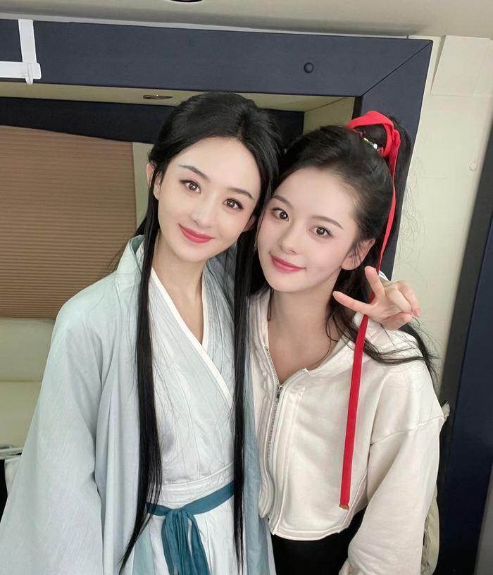 赵丽颖《与凤行》的替身演员和颖宝还有几分相似