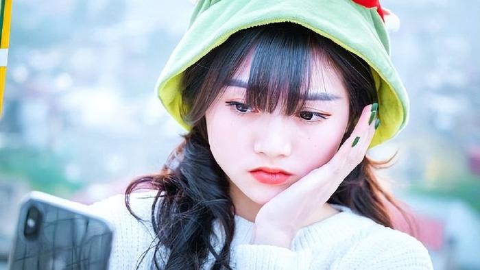 搞定中年女人，在这3个方面“坏一点”，她会情不自禁