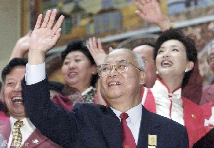 杨澜将出席2024中国品牌节女性论坛