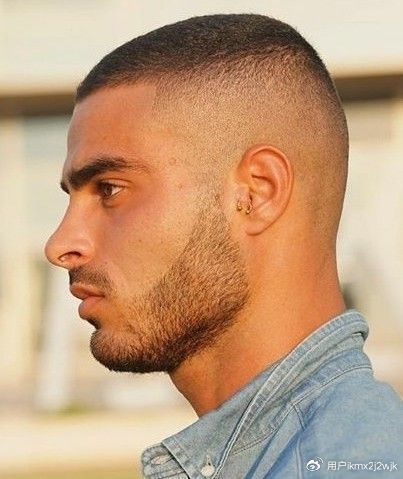 男士圆寸头:简约而有型的经典之选|寸头|男士|有型_新浪新闻