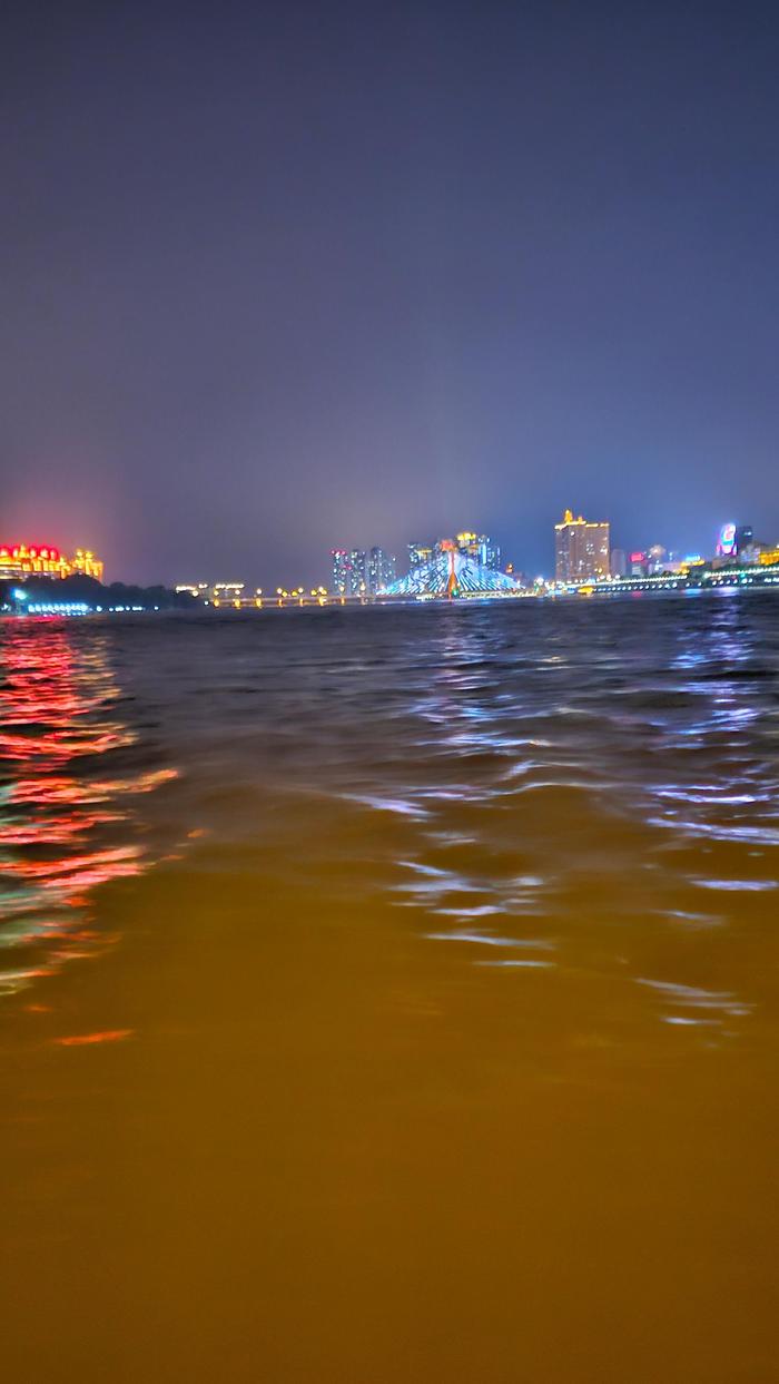 吉林市松花江夜景图片