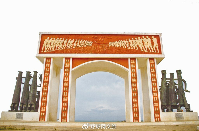 贝宁有个"不归门"