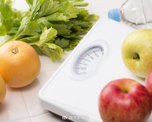 多燕瘦:告别大象腿,迈向纤细大腿之路,你就是腿精!