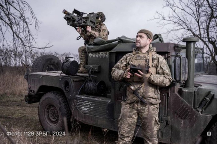 苏35s和苏34被击落俄军遭遇黑暗的一天要避免铁炸弹低空攻击