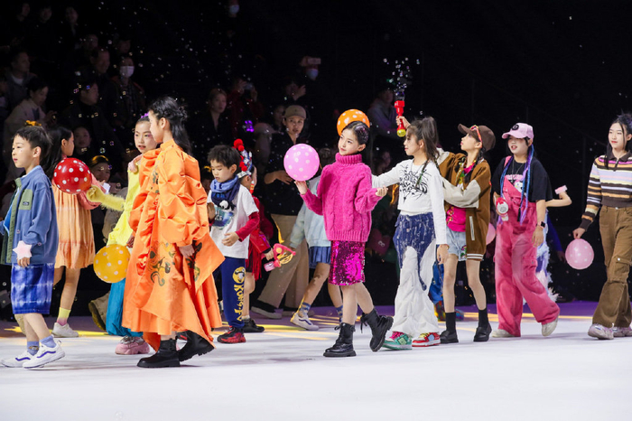 中国国际时装周童装发布,拓展行业发展新维度