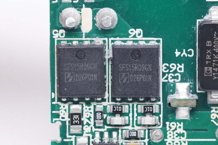 拆解报告:aohi 140w 2c1a氮化镓充电器aoc-c017|面板|氮化|充电器